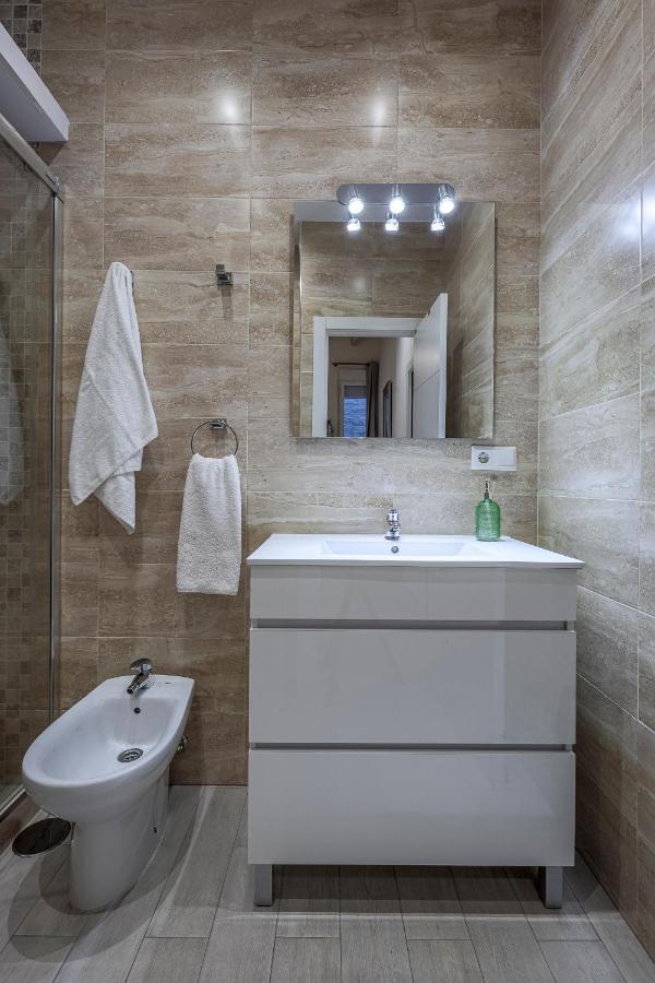 Julio Cesar Gran Apartamento De Lujo En El Centro De Sevilla Esterno foto